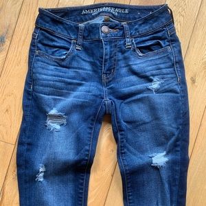 Distressed Jeans American Eagle Size 0